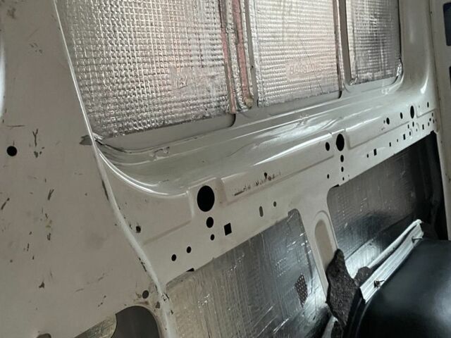 Белый Рено Трафик, объемом двигателя 2 л и пробегом 260 тыс. км за 11300 $, фото 14 на Automoto.ua