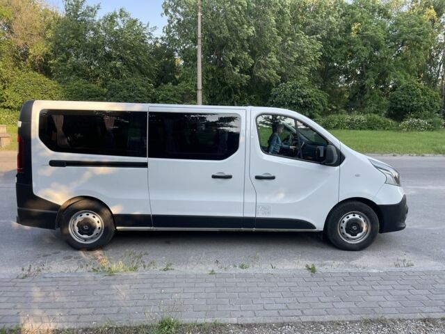Білий Рено Трафік, об'ємом двигуна 1.6 л та пробігом 100 тис. км за 14500 $, фото 2 на Automoto.ua