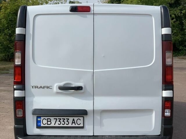 Білий Рено Трафік, об'ємом двигуна 1.6 л та пробігом 225 тис. км за 8800 $, фото 3 на Automoto.ua