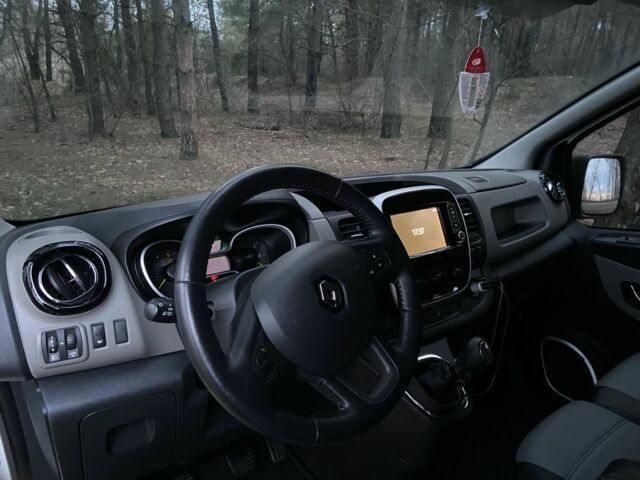 Рено Трафик 2016 в Васильковке на Automoto.ua Белый Рено Трафик, объемом двигателя 1.6 л и пробегом 285 тыс. км за 11999 $, фото 8 на Automoto.ua