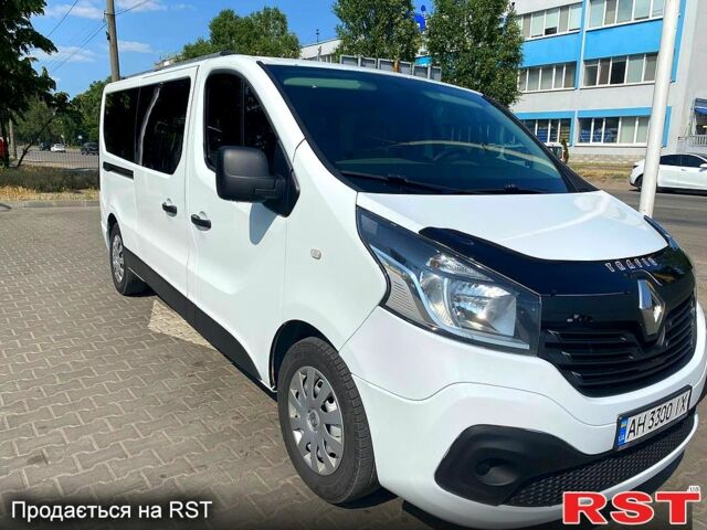 Белый Рено Трафик, объемом двигателя 1.6 л и пробегом 314 тыс. км за 14700 $, фото 4 на Automoto.ua