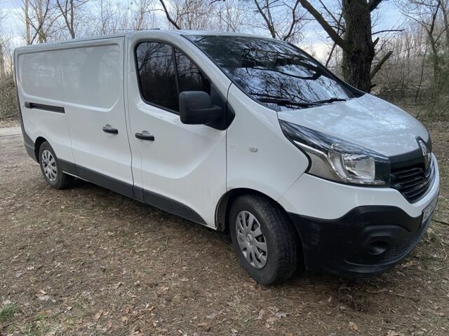 Рено Трафик 2016 в Васильковке на Automoto.ua Белый Рено Трафик, объемом двигателя 1.6 л и пробегом 285 тыс. км за 11999 $, фото 1 на Automoto.ua