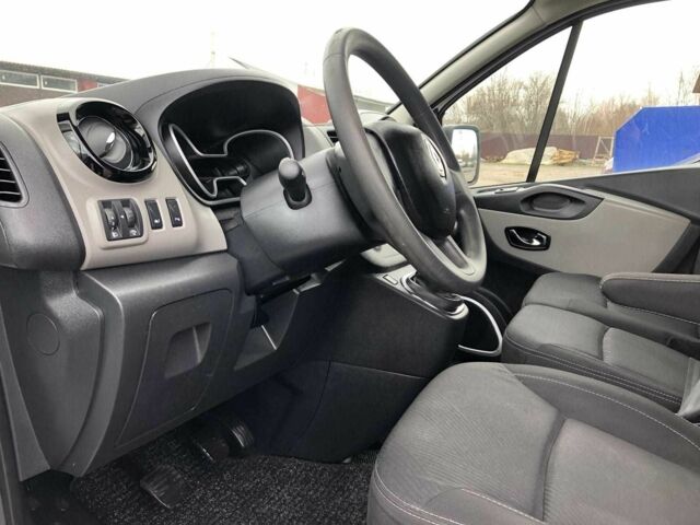 Белый Рено Трафик, объемом двигателя 1.6 л и пробегом 105 тыс. км за 12500 $, фото 3 на Automoto.ua