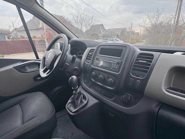 Білий Рено Трафік, об'ємом двигуна 1.6 л та пробігом 151 тис. км за 14600 $, фото 7 на Automoto.ua