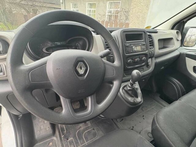 Білий Рено Трафік, об'ємом двигуна 1.6 л та пробігом 151 тис. км за 14600 $, фото 8 на Automoto.ua