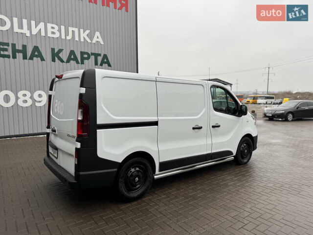 Белый Рено Трафик, объемом двигателя 2 л и пробегом 199 тыс. км за 17950 $, фото 59 на Automoto.ua