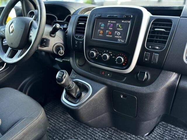 Белый Рено Трафик, объемом двигателя 2 л и пробегом 93 тыс. км за 20500 $, фото 20 на Automoto.ua