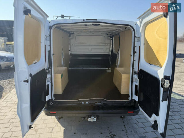 Белый Рено Трафик, объемом двигателя 2 л и пробегом 89 тыс. км за 17550 $, фото 13 на Automoto.ua