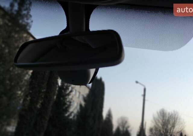 Белый Рено Трафик, объемом двигателя 2 л и пробегом 216 тыс. км за 16400 $, фото 18 на Automoto.ua