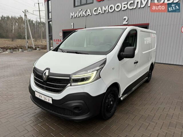 Белый Рено Трафик, объемом двигателя 2 л и пробегом 199 тыс. км за 17950 $, фото 13 на Automoto.ua