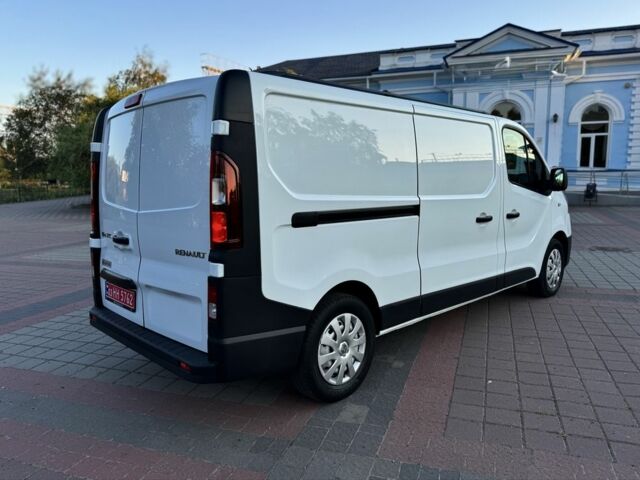 Белый Рено Трафик, объемом двигателя 2 л и пробегом 93 тыс. км за 20500 $, фото 11 на Automoto.ua