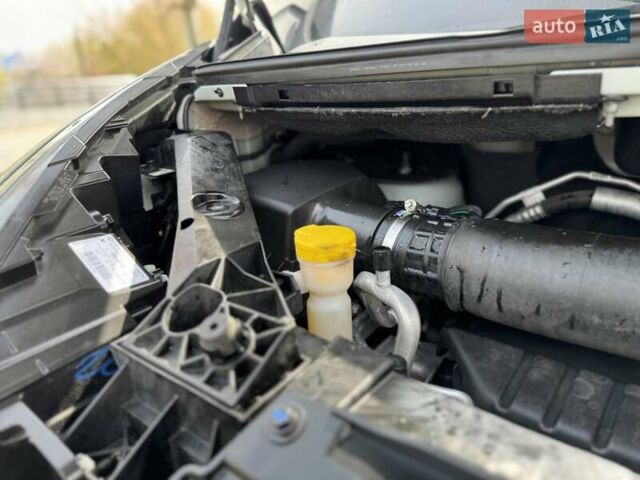 Белый Рено Трафик, объемом двигателя 2 л и пробегом 210 тыс. км за 16600 $, фото 11 на Automoto.ua