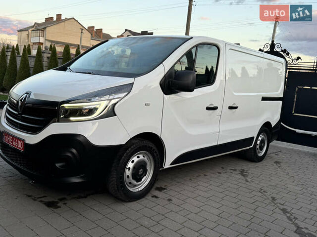 Белый Рено Трафик, объемом двигателя 2 л и пробегом 210 тыс. км за 15900 $, фото 56 на Automoto.ua