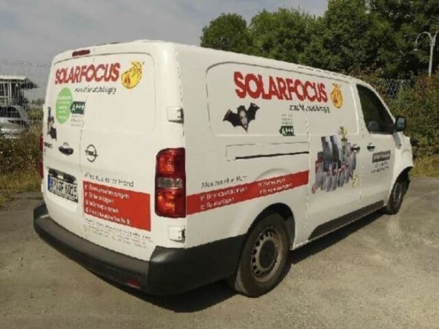 Белый Рено Трафик, объемом двигателя 2 л и пробегом 166 тыс. км за 7500 $, фото 2 на Automoto.ua