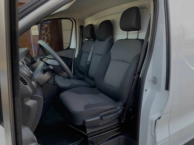 Белый Рено Трафик, объемом двигателя 2 л и пробегом 209 тыс. км за 16955 $, фото 12 на Automoto.ua