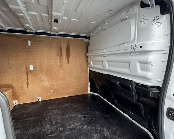 Белый Рено Трафик, объемом двигателя 0 л и пробегом 149 тыс. км за 24400 $, фото 36 на Automoto.ua