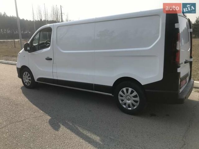 Білий Рено Трафік, об'ємом двигуна 2 л та пробігом 220 тис. км за 15500 $, фото 15 на Automoto.ua