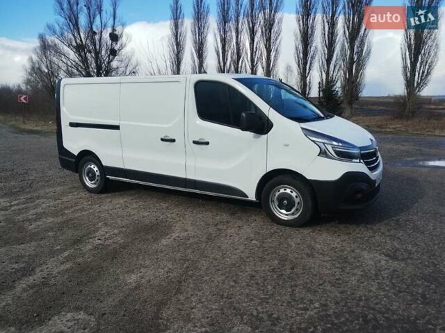 Белый Рено Трафик, объемом двигателя 2 л и пробегом 13 тыс. км за 22700 $, фото 19 на Automoto.ua