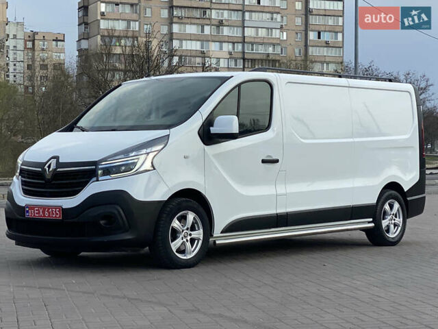 Белый Рено Трафик, объемом двигателя 2 л и пробегом 160 тыс. км за 18999 $, фото 15 на Automoto.ua