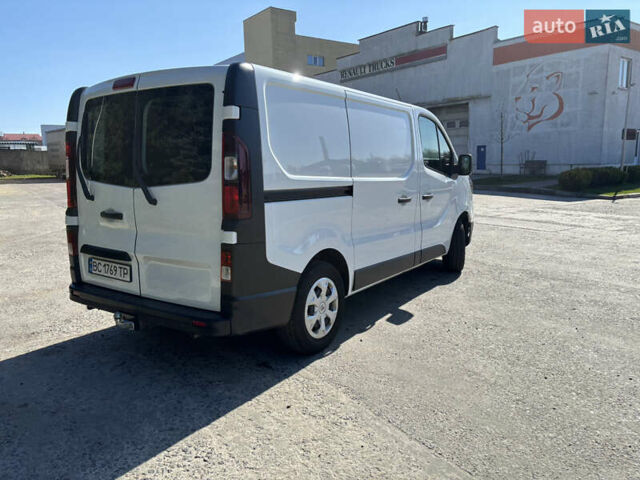 Белый Рено Трафик, объемом двигателя 2 л и пробегом 26 тыс. км за 27000 $, фото 3 на Automoto.ua