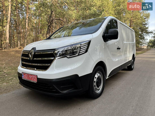 Белый Рено Трафик, объемом двигателя 2 л и пробегом 25 тыс. км за 32800 $, фото 6 на Automoto.ua