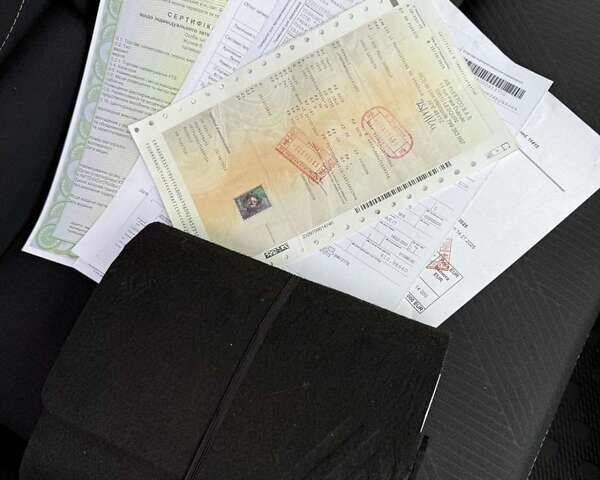 Белый Рено Трафик, объемом двигателя 2 л и пробегом 25 тыс. км за 27900 $, фото 20 на Automoto.ua
