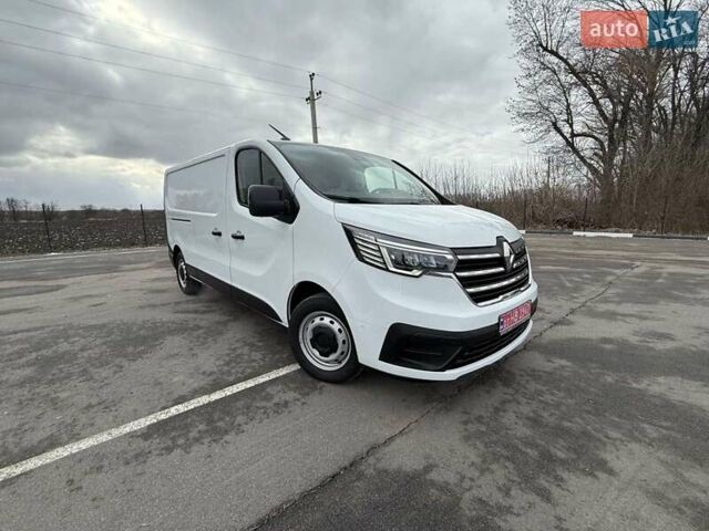 Белый Рено Трафик, объемом двигателя 2 л и пробегом 25 тыс. км за 27900 $, фото 30 на Automoto.ua