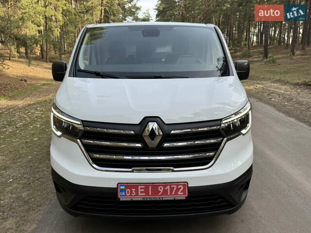 Белый Рено Трафик, объемом двигателя 2 л и пробегом 25 тыс. км за 32800 $, фото 22 на Automoto.ua