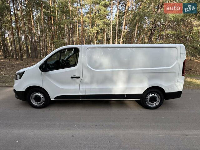Белый Рено Трафик, объемом двигателя 2 л и пробегом 25 тыс. км за 32800 $, фото 7 на Automoto.ua