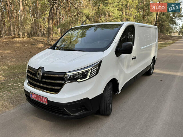 Белый Рено Трафик, объемом двигателя 2 л и пробегом 25 тыс. км за 32800 $, фото 54 на Automoto.ua