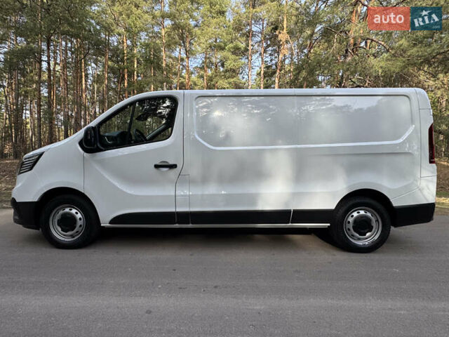 Белый Рено Трафик, объемом двигателя 2 л и пробегом 25 тыс. км за 32800 $, фото 8 на Automoto.ua