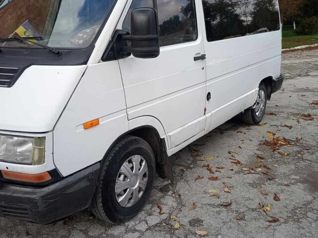 Рено Трафик 1998 в Каменце-Подольском на Automoto.ua Белый Рено Трафик, объемом двигателя 2.5 л и пробегом 295 тыс. км за 2600 $, фото 1 на Automoto.ua