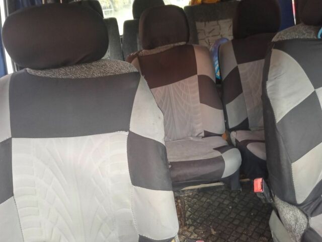 Рено Трафик 1998 в Каменце-Подольском на Automoto.ua Белый Рено Трафик, объемом двигателя 2.5 л и пробегом 295 тыс. км за 2600 $, фото 7 на Automoto.ua