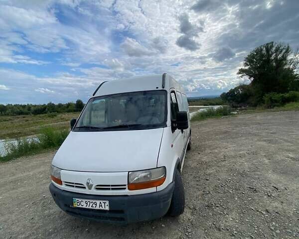 Белый Рено Трафик, объемом двигателя 0 л и пробегом 379 тыс. км за 2950 $, фото 5 на Automoto.ua