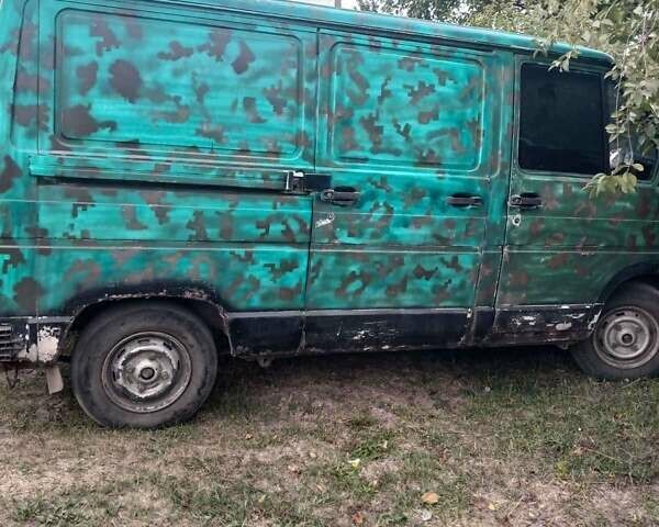 Білий Рено Трафік, об'ємом двигуна 2.5 л та пробігом 345 тис. км за 1093 $, фото 2 на Automoto.ua