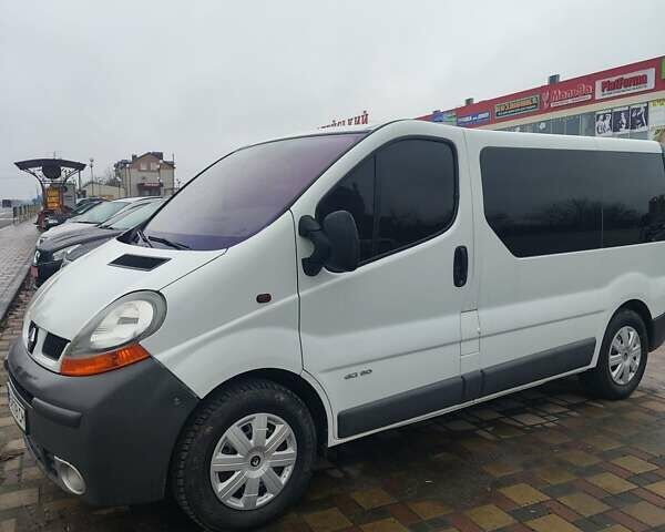 Білий Рено Трафік, об'ємом двигуна 1.87 л та пробігом 299 тис. км за 5800 $, фото 7 на Automoto.ua