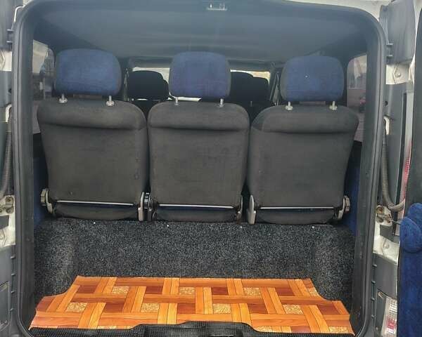 Білий Рено Трафік, об'ємом двигуна 1.87 л та пробігом 299 тис. км за 5800 $, фото 22 на Automoto.ua