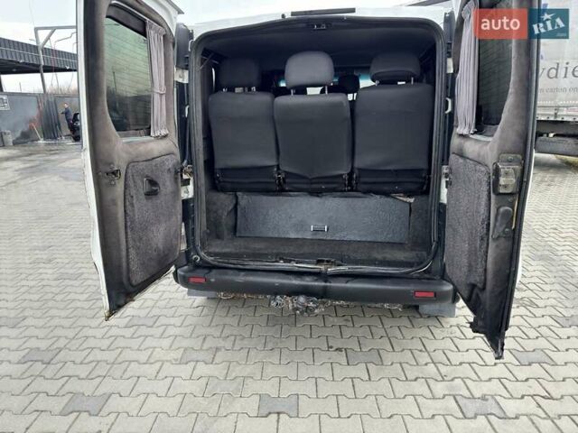 Білий Рено Трафік, об'ємом двигуна 1.9 л та пробігом 480 тис. км за 5900 $, фото 2 на Automoto.ua