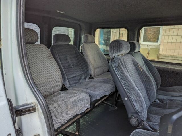 Белый Рено Трафик, объемом двигателя 1.9 л и пробегом 355 тыс. км за 5200 $, фото 6 на Automoto.ua