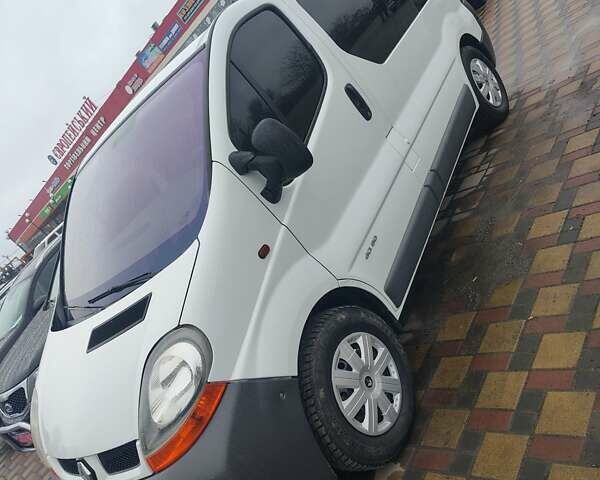 Білий Рено Трафік, об'ємом двигуна 1.87 л та пробігом 299 тис. км за 5800 $, фото 10 на Automoto.ua