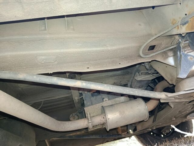 Белый Рено Трафик, объемом двигателя 1.9 л и пробегом 299 тыс. км за 6700 $, фото 4 на Automoto.ua