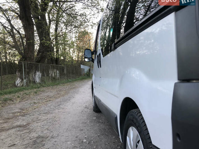 Білий Рено Трафік, об'ємом двигуна 0 л та пробігом 305 тис. км за 4999 $, фото 18 на Automoto.ua