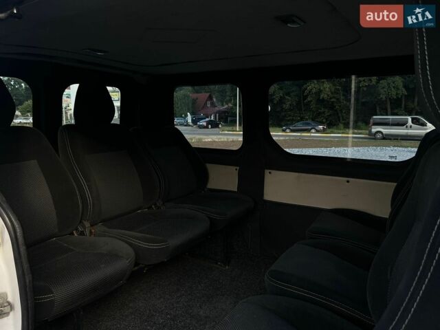 Білий Рено Трафік, об'ємом двигуна 1.9 л та пробігом 290 тис. км за 6850 $, фото 27 на Automoto.ua