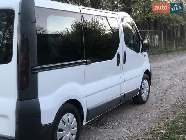 Білий Рено Трафік, об'ємом двигуна 0 л та пробігом 305 тис. км за 4999 $, фото 17 на Automoto.ua