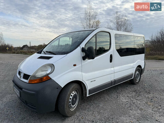 Белый Рено Трафик, объемом двигателя 1.9 л и пробегом 241 тыс. км за 5100 $, фото 8 на Automoto.ua