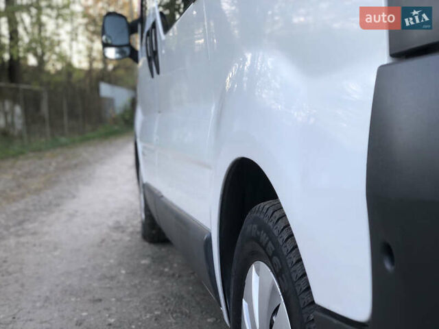 Білий Рено Трафік, об'ємом двигуна 0 л та пробігом 305 тис. км за 4999 $, фото 38 на Automoto.ua