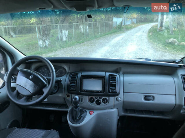 Білий Рено Трафік, об'ємом двигуна 0 л та пробігом 305 тис. км за 4999 $, фото 27 на Automoto.ua