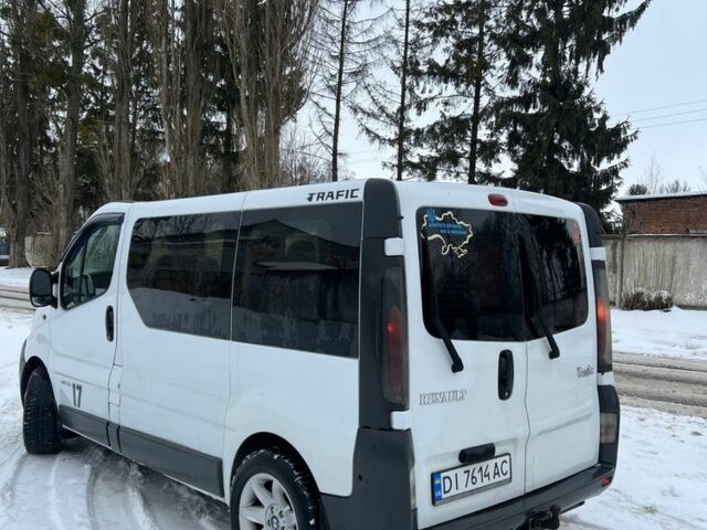 Белый Рено Трафик, объемом двигателя 1.9 л и пробегом 351 тыс. км за 5400 $, фото 5 на Automoto.ua