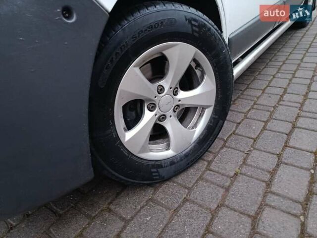 Белый Рено Трафик, объемом двигателя 1.87 л и пробегом 317 тыс. км за 6000 $, фото 27 на Automoto.ua