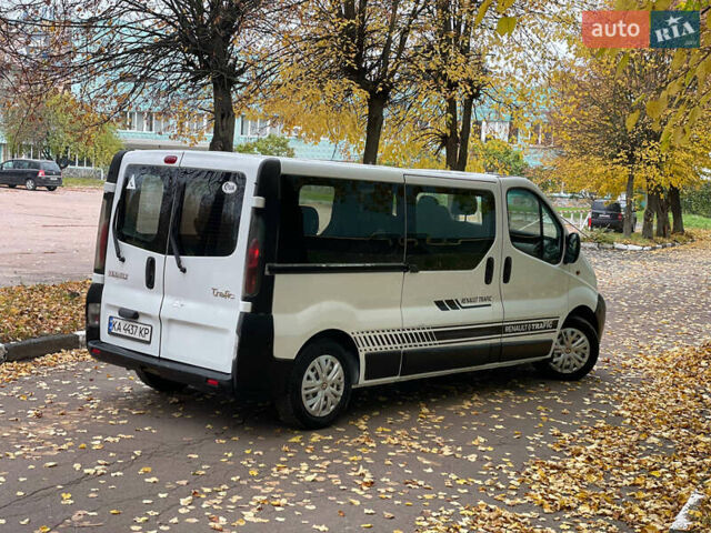 Белый Рено Трафик, объемом двигателя 1.87 л и пробегом 380 тыс. км за 6400 $, фото 8 на Automoto.ua